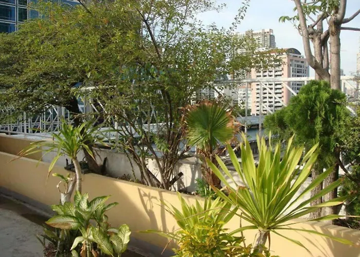 King Royal Garden Hotel